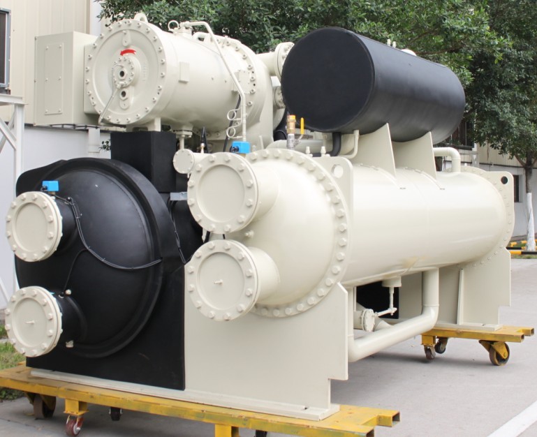 1793kW - 2690kW Centrifugal Chiller Using Water Cooled Falling Film Evaporator